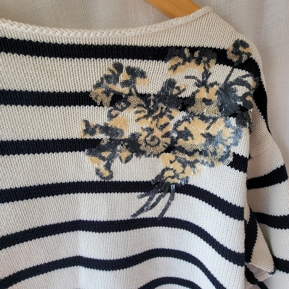 DEMYLEE | 100% cotton Striped Floral Embellished Thick Knit 3/4 Sleeve Sweater - Picture 3 of 9
